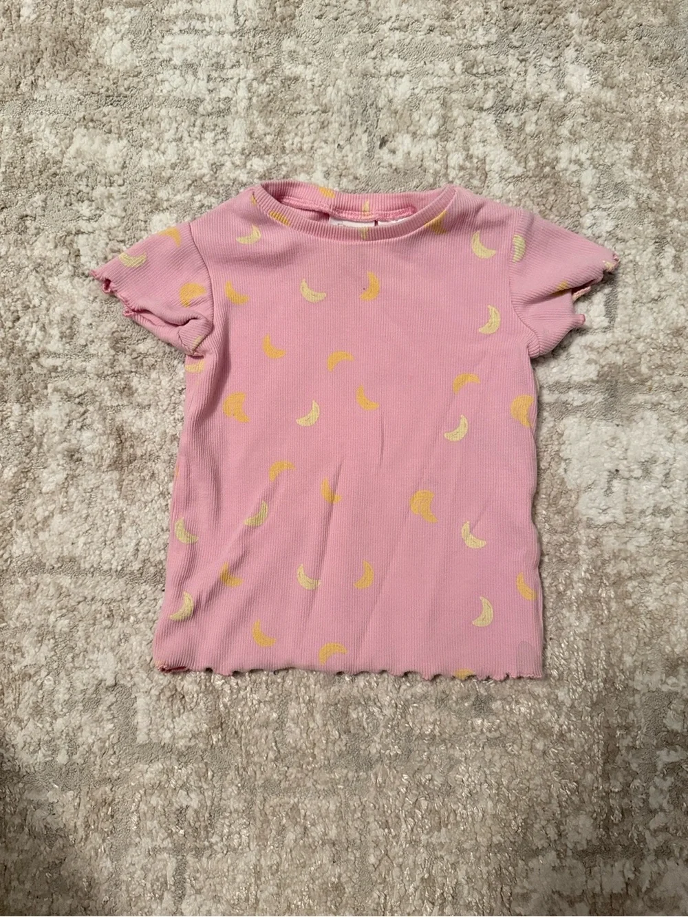 Zara Pink Short Sleeve Tee with Yellow Banana Print size 12-18M